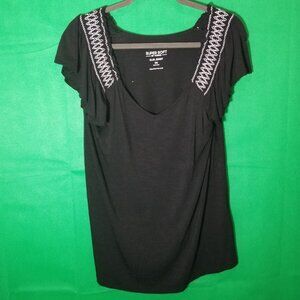 Torrid Women's Super Soft Black FlutterSleeve Size 00 Boho Retro Embroidered